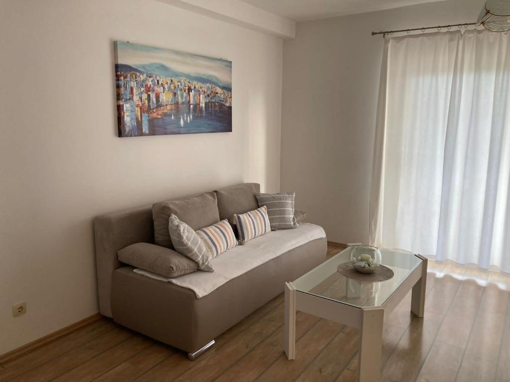 Apartment Danijela Vodice Buitenkant foto