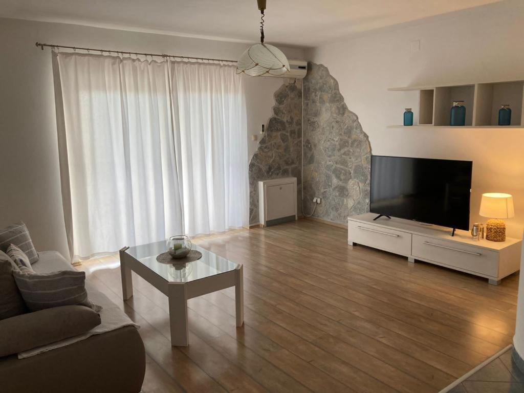 Apartment Danijela Vodice Buitenkant foto