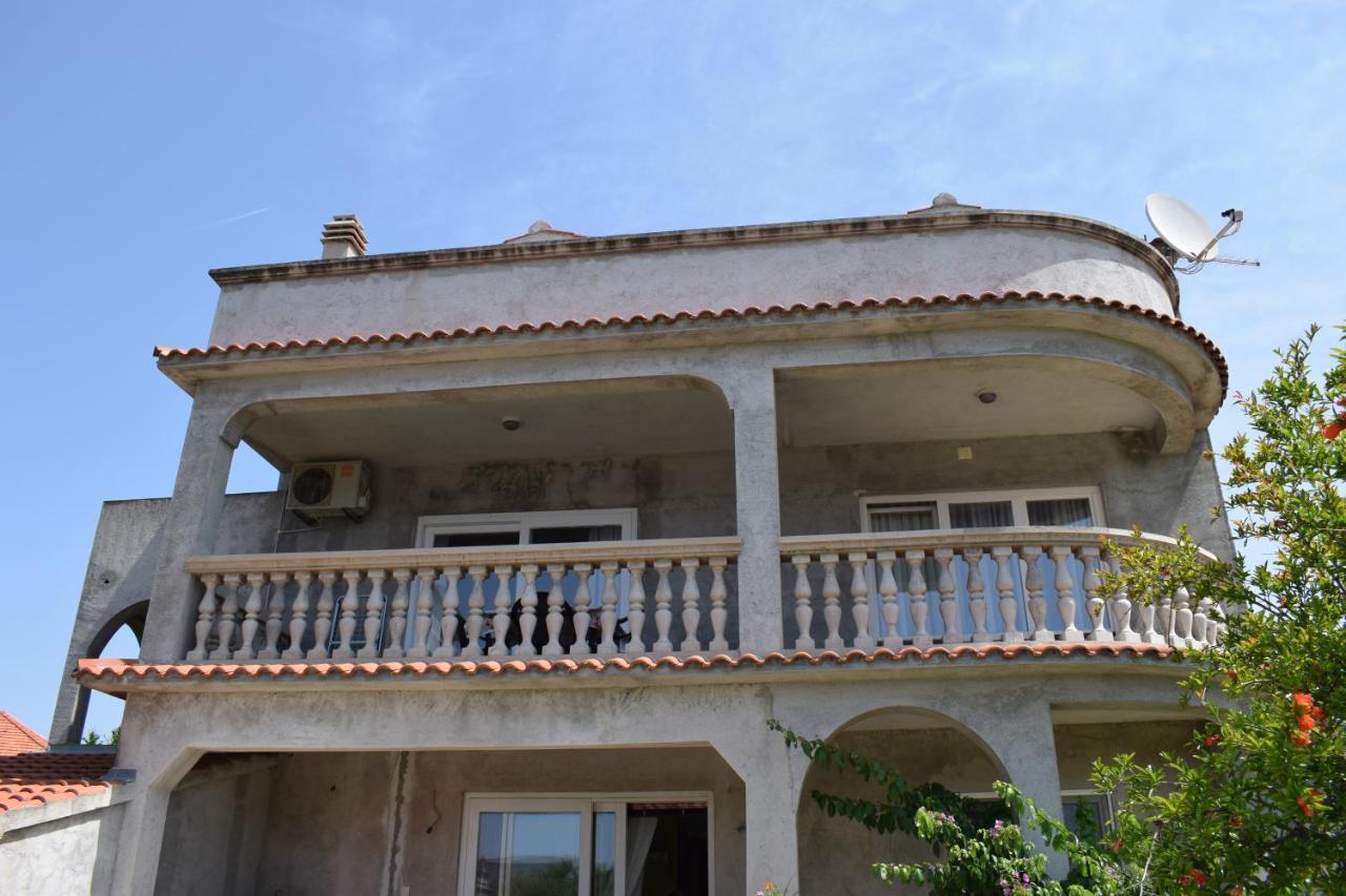 Apartment Danijela Vodice Buitenkant foto
